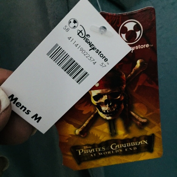 Pirates of. Caribbean At Worlds End Tee, NWT, M - Picture 6 of 7